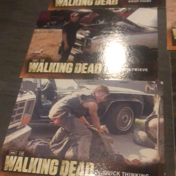 28 walking dead cards for sale - Picture 2 of 11